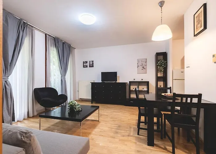 Kazinczy Street Terrace *